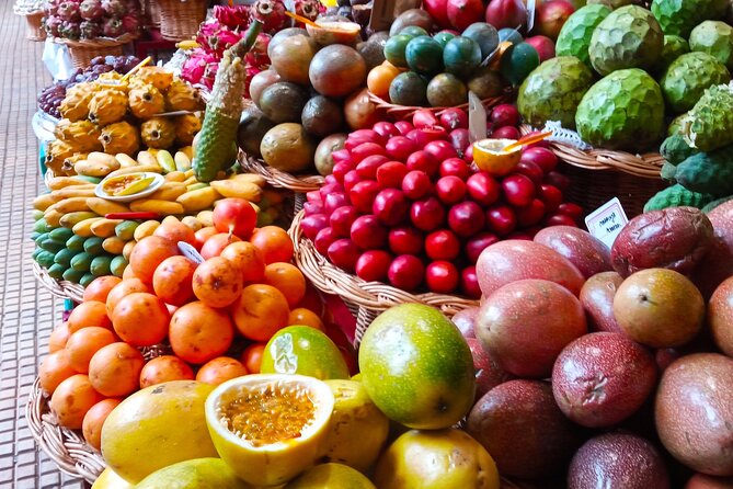 2-Hour Funchal City & Madeira Wine Experience - Mercado dos Lavradores: the fastest way to feel local life