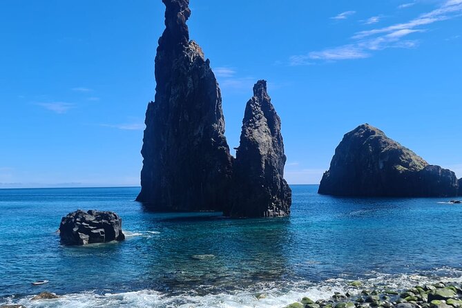 4-Hour Private Outdoor Tour in Madeira - Stop-by-Stop: Miradouro Pico dos Barcelos to Pico do Facho