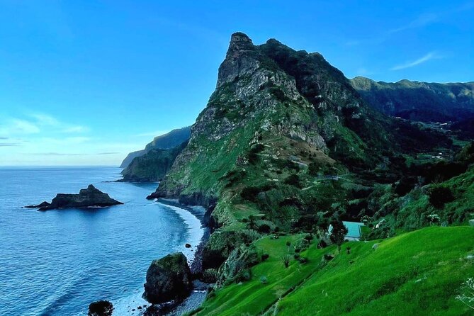 4x4 Jeep Tour to East & Northeast of Madeira - Santana off-road paths, plus the triangular house stop
