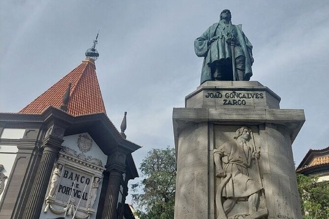 A Self-Guided Walk Through Funchal’s Historic Heart With a Local - Zarco’s statue and Palácio de São Lourenço, exploration meets defense