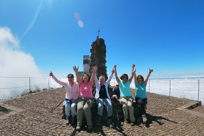 Achada do Teixeira to Pico Ruivo in Madeira (PR1.2) - Hiking Tour - Pico Ruivo Summit at 1862m: 360° Views and Walking Above the Clouds