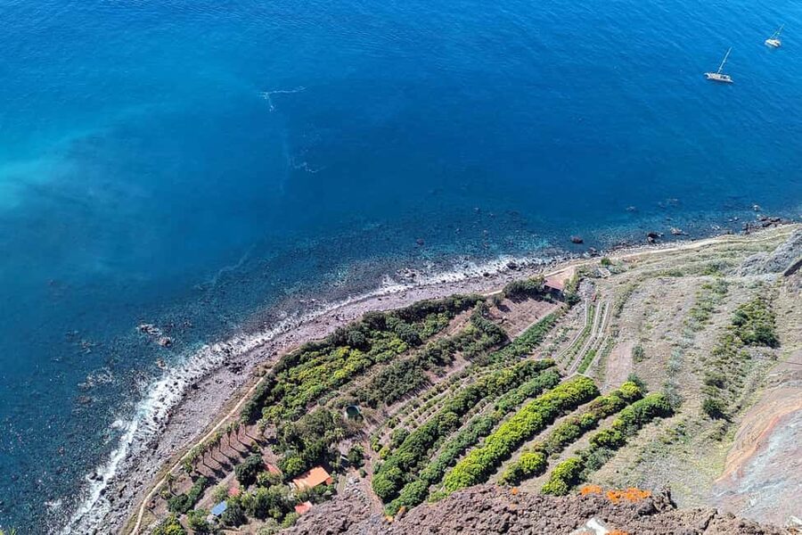 Cabo Girão Skywalk in 3h: Private Jeep Experience + C. Lobos - A 3-hour Madeira route that actually fits