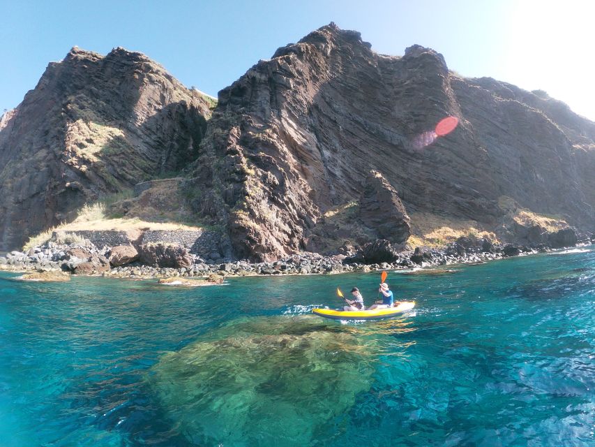 Câmara de Lobos: Private Guided Kayaking Tour in Madeira - Practical Tips: What to Bring and What to Wear
