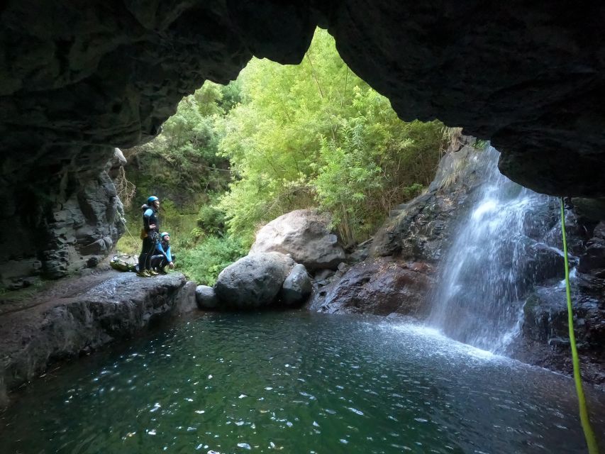 Canyoning Level 2 - Ribeira do Cidrão- Madeira Island - Hotel pickup and the short van ride to the start line