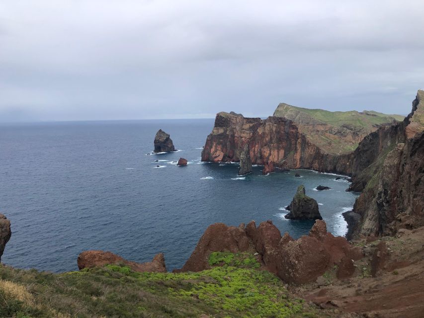East Tour: Open Roof jeep tour to East Madeira - Santana - Pico do Arieiro at 1818 m: the high point day
