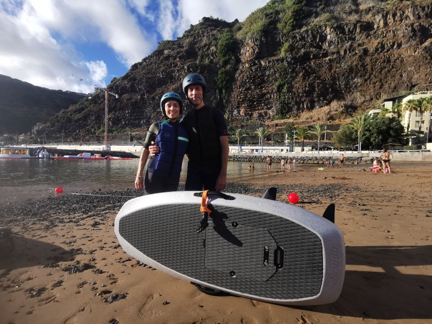 Efoil Surf Board Lesson in Calheta Beach - Where the adrenaline comes from, without long training hours
