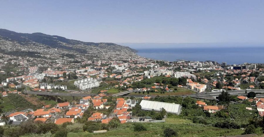 Eira do Serrado / Curral das Freiras (Nun's Valley) - Pico dos Barcelos, Funchal Bay, Then Up Again: How the Route Works