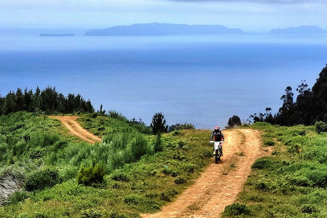 Enduro Dirt-Bike Tour - Entering the Dirt Quickly, Staying in Control