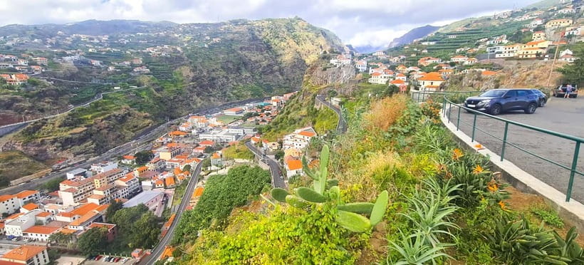 Family tour Madeira Island - Câmara de Lobos and Santana, where the island feels human