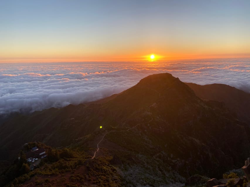 From Funchal: Madeira Peaks - Pico do Arieiro and Pico Ruivo - How the PR1 and PR1.2 routing plays out on the ground