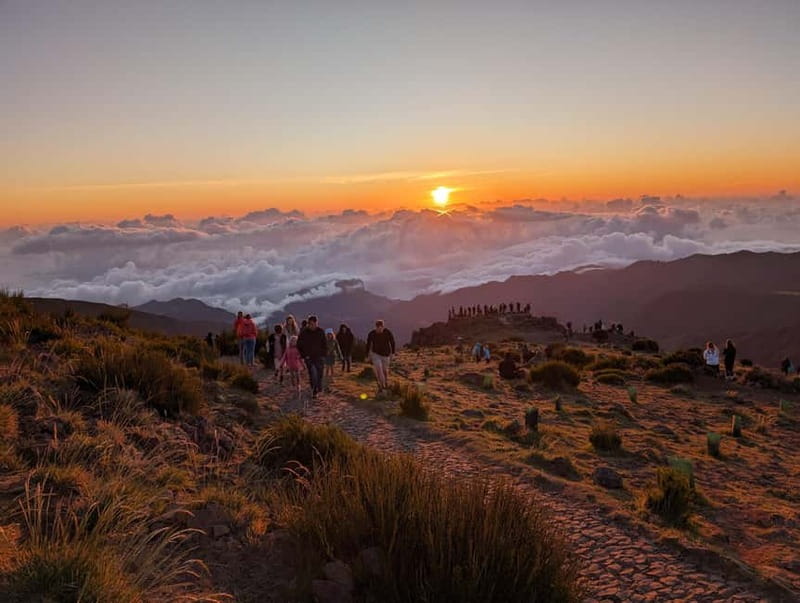 From Funchal: Pico Arieiro Sunrise with Optional Breakfast - Why Pico Arieiro Sunrise feels different from other Madeira mornings