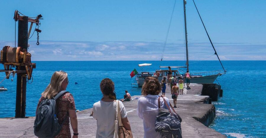 From Funchal: West Bays Sailing Tour with Lunch - Key moments you will remember