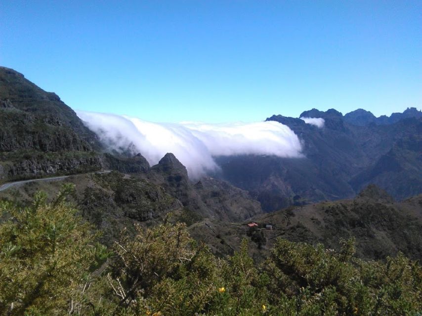 From Funchal: West Madeira and Laurel Forest Day Trip - Seixal and Véu da Noiva, black sand photos and waterfall energy