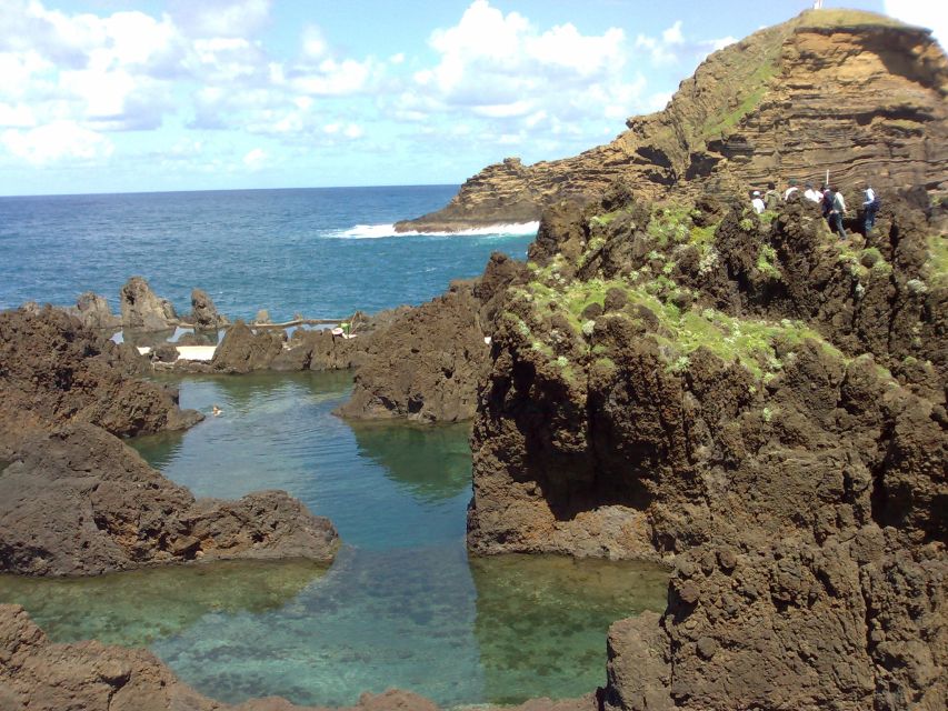 From Funchal: West Madeira Waterfalls and Fanal Forest Tour - Câmara de Lobos first, then the sea-cliff drama of Cabo Girão