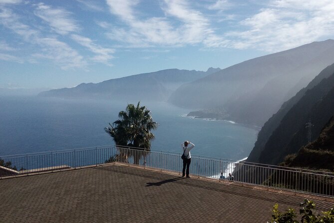 Full Day Jeep Safari Tour to Porto Moniz and Cabo Girão - Cabo Girão Skywalk above the Atlantic, and what to expect in 45 minutes