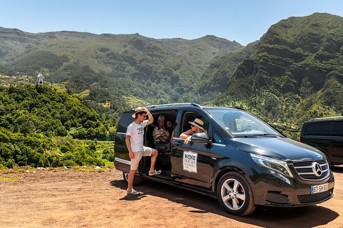 Full-Day Madeira Wine Tasting Tour with Lunch - Guided by locals: why the stories matter