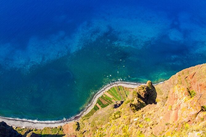 Funchal 4x4 Jeep to Porto Moniz Cabo Girao and Seixal in one day - Véu da Noiva Viewpoint: Waterfall Views and a Sweet Stop