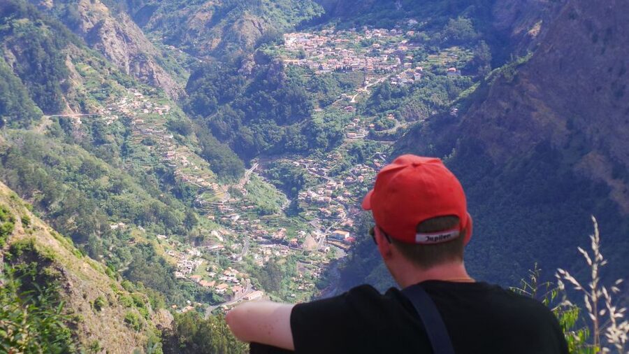 Funchal: Cabo Girão, Wines Tasting and Dolphins Watching - Should You Book This Madeira Day Tour?