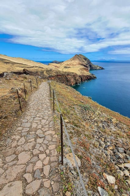 Funchal: Caniçal Ponta São Lourenco Hiking Transfer - Sea time and the cafe at the far end: planning your break