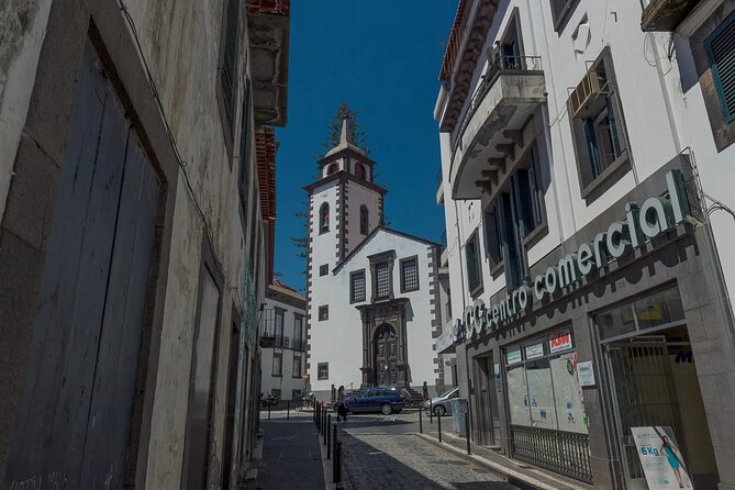 Funchal Epic Private Tuk-Tuk Tour - Funchal Cathedral: surviving the colonization era