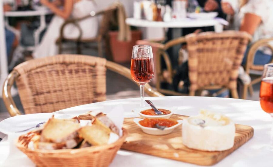 Funchal: Gourmet Tapas Food Tour - Getting Started in Old Town Funchal Without Losing the Thread