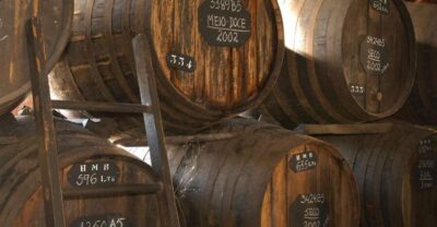 H.M. Borges Winery Guided Tour with Wine Tasting