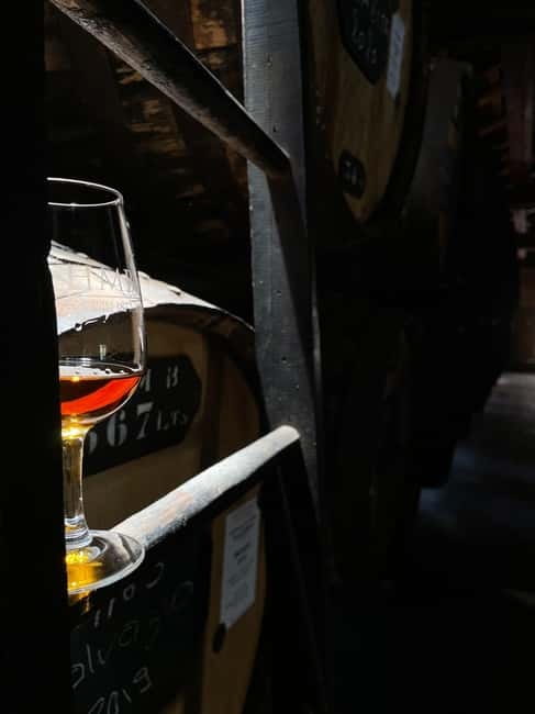 Funchal: H.M. Borges Winery Private Tour and Wine Tasting - Who this tour suits best in Madeira
