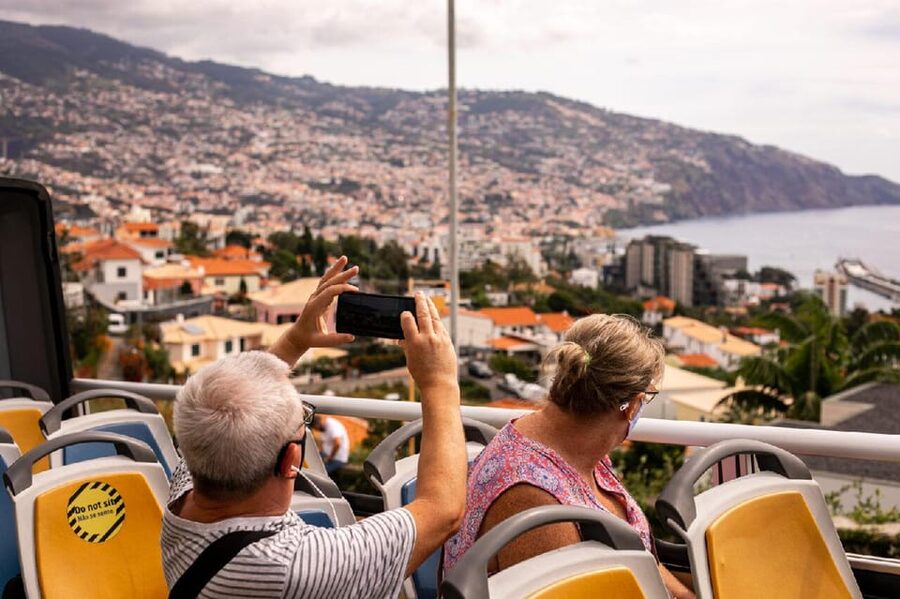 Funchal: Hop-On Hop-Off Bus Tour - The Funchal Old-Town Loop, Cobblestones and Classic Stops
