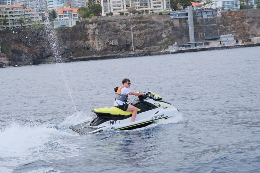 Funchal: Jet Ski Circuit - The 15 to 30 Minute Jet Ski Circuit: Your Time on the Water