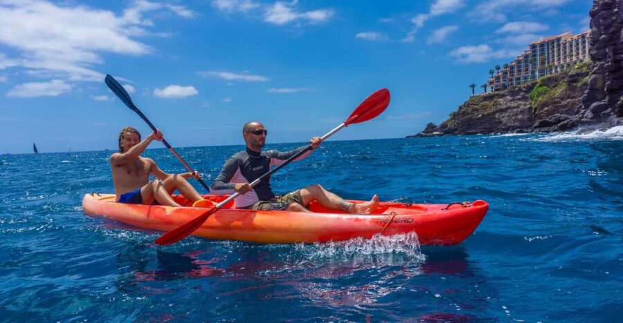 Funchal: KAYAK Rental or Guided tour with snorkeling - Kayaking on the Atlantic: freedom with a boundary