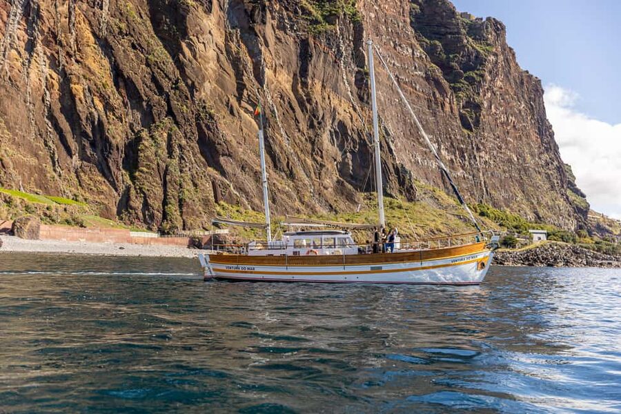 Funchal: Madeira Island Coastal Sunset on a Sailing Boat - Key things you’ll notice on this Madeira sunset sail