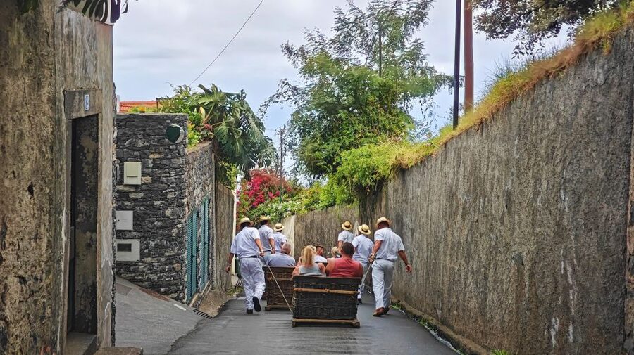 Funchal: Monte Toboggan and Old Town Tour by Tuk-Tuk - When the basket-cart ride changes due to weather or lines