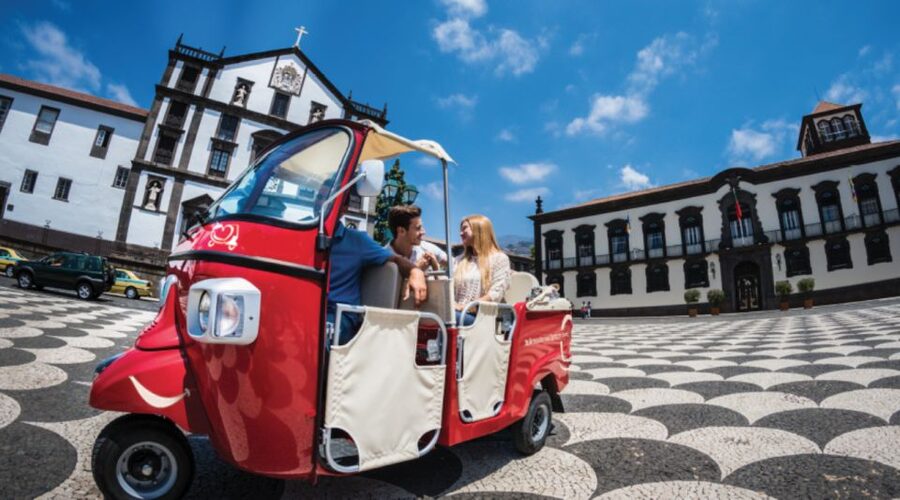Funchal: Old Town Tuk Tuk Tour with Drop-Off at CR7 Museum - Ferrão de Ornelas and the oldest typical streets