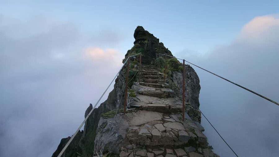 Funchal: Pico do Arieiro & Pico Ruivo Hiking Transfer - Packing and Weather Strategy: Don’t Underestimate the Mountains