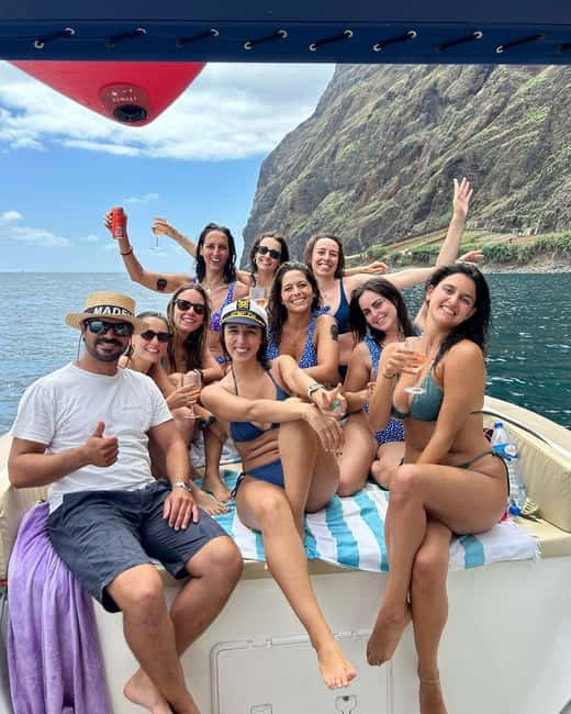 Funchal: Private Boat Tour w/Snorkel & Paddle up 11 people - What “private” feels like on a boat for up to 11