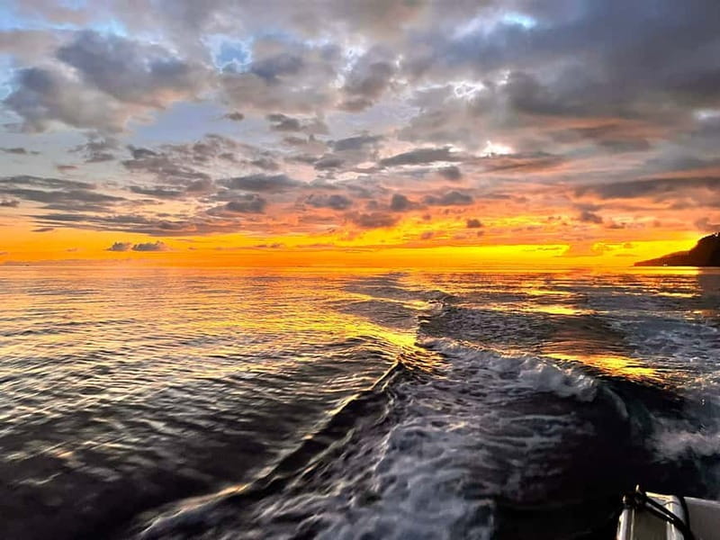Funchal:Private Sunset Boat Trip - Snorkel & Paddle up 11 pp - Should you book this Funchal private sunset boat trip?