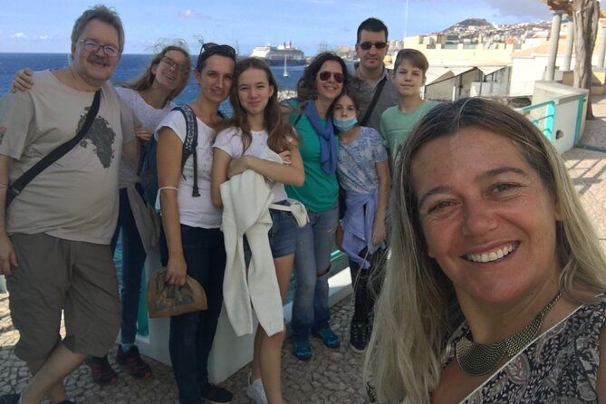 Funchal Private Walking Tour with a Local - Walking Comfort Checklist for Funchal Streets