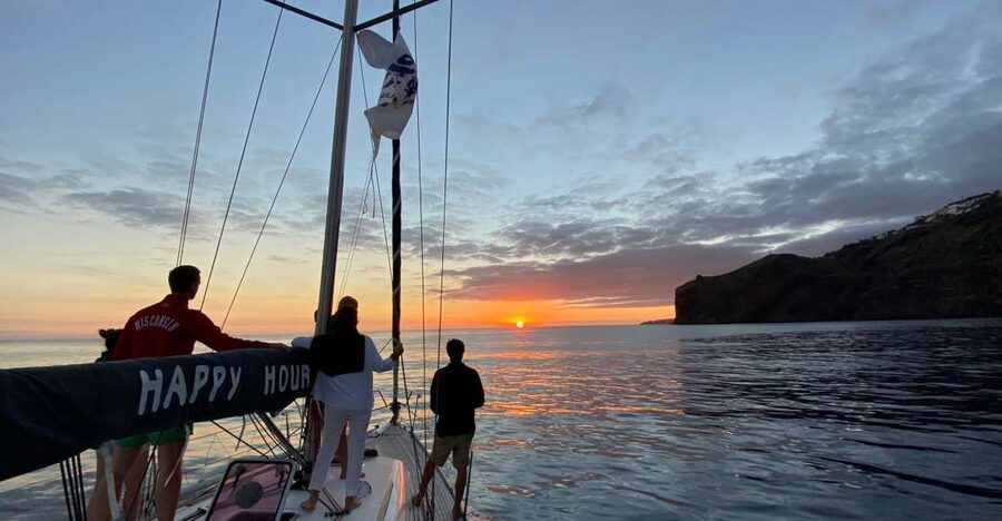Funchal: Sunrise Private Sailing Trip with Breakfast - Where You Start: Marina do Funchal and the Happy Hour Madeira Boat