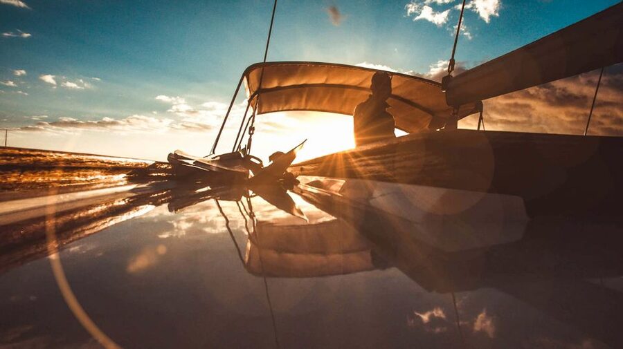 Funchal: Sunset Sailing Tour - Boarding at Praça do Povo: small yacht, quick start