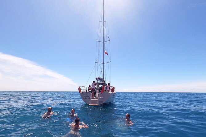 Half-Day Boat Trip Madeira Funchal- Private Yacht Snacks & Drinks - The Optional €20 Light Meal Upgrade (Chicken Salad Wrap)