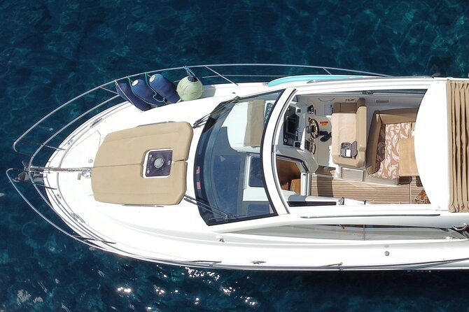 Half Day Private Yacht Tour in Madeira with Paddleboard & Snorkel - Private crew pacing, Fabio and Kristina’s role