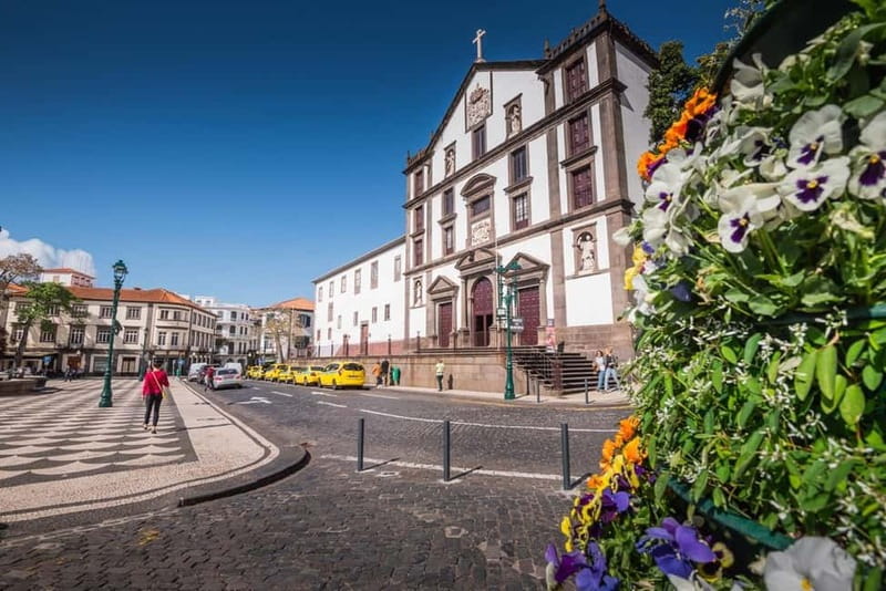 Hidden Funchal: Stories & Secrets Tour - Where the tour starts: Jesuits’ College at the University of Madeira