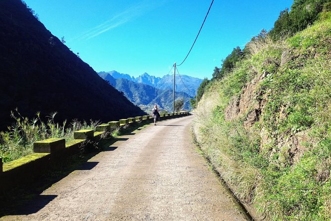 Hike Larano, Boca do Risco Porto da Cruz Levada in a small group - Engenhos do Norte Rum Stop: A Small Break With Local Flavor