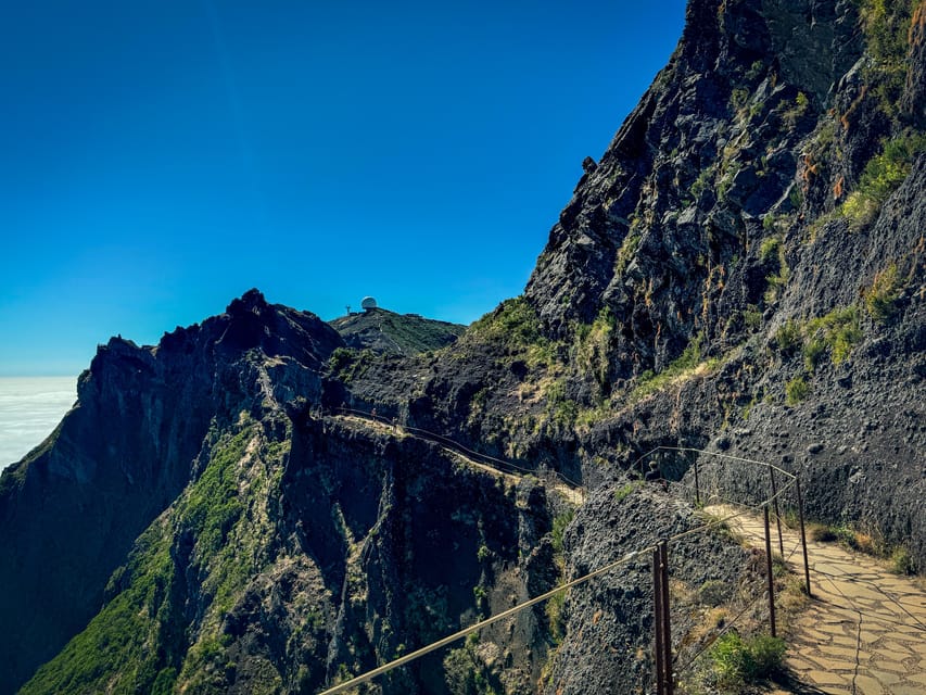 Hiking in Madeira: From Pico Areeiro to Pico Ruivo - Key Points Worth Your Energy