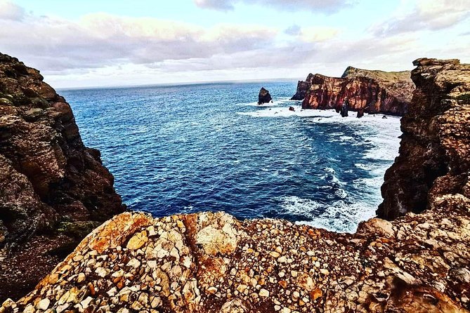 Jeep Tour To Santana: Old Forest Full-Day East-Side - Fortress of Faial and the beach rock stop: sea views that change fast