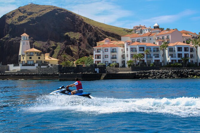 Jet Ski Rentals in Madeira - The 1-hour structure, and how to make it feel like more