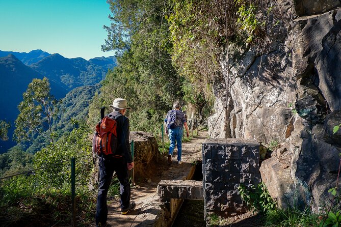 Levada do Rei (PR18) - Through Madeira's Majestic Laurissilva - Money and value: what you pay, what you carry, and what you do not
