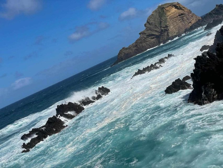Madeira 4x4 Jeep Safari: Porto Moniz, Lava Pools & Fanal - Getting started in Câmara de Lobos, with Madeira’s coast on display