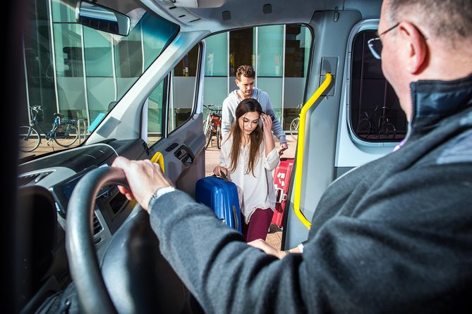 Madeira Airport (FNC) Arrival Transfer (Airport to Funchal Hotels or Address) - Price and value: what $30.09 really buys you