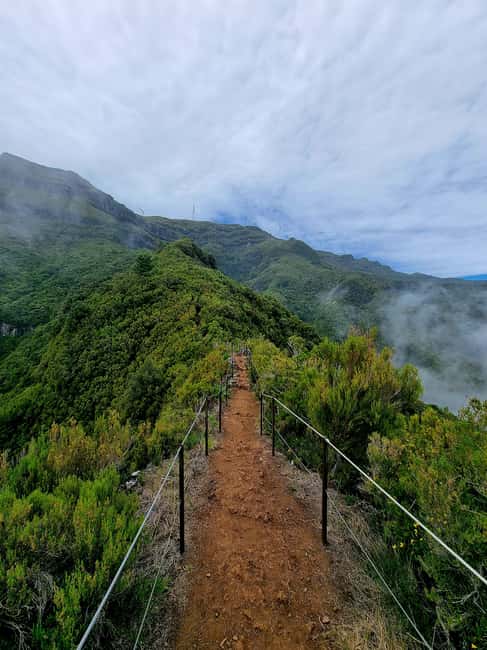 Madeira: Bica da Cana to Encumeada Guided Hike with Pickup - Encumeada café break: a sensible finish with valley panorama